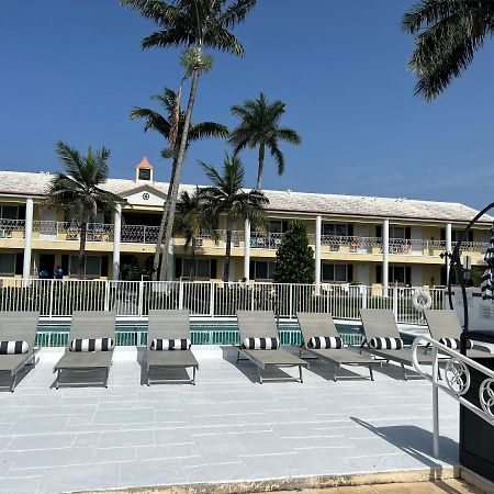 Royal Colonial Lägenhet Boca Raton Exteriör bild