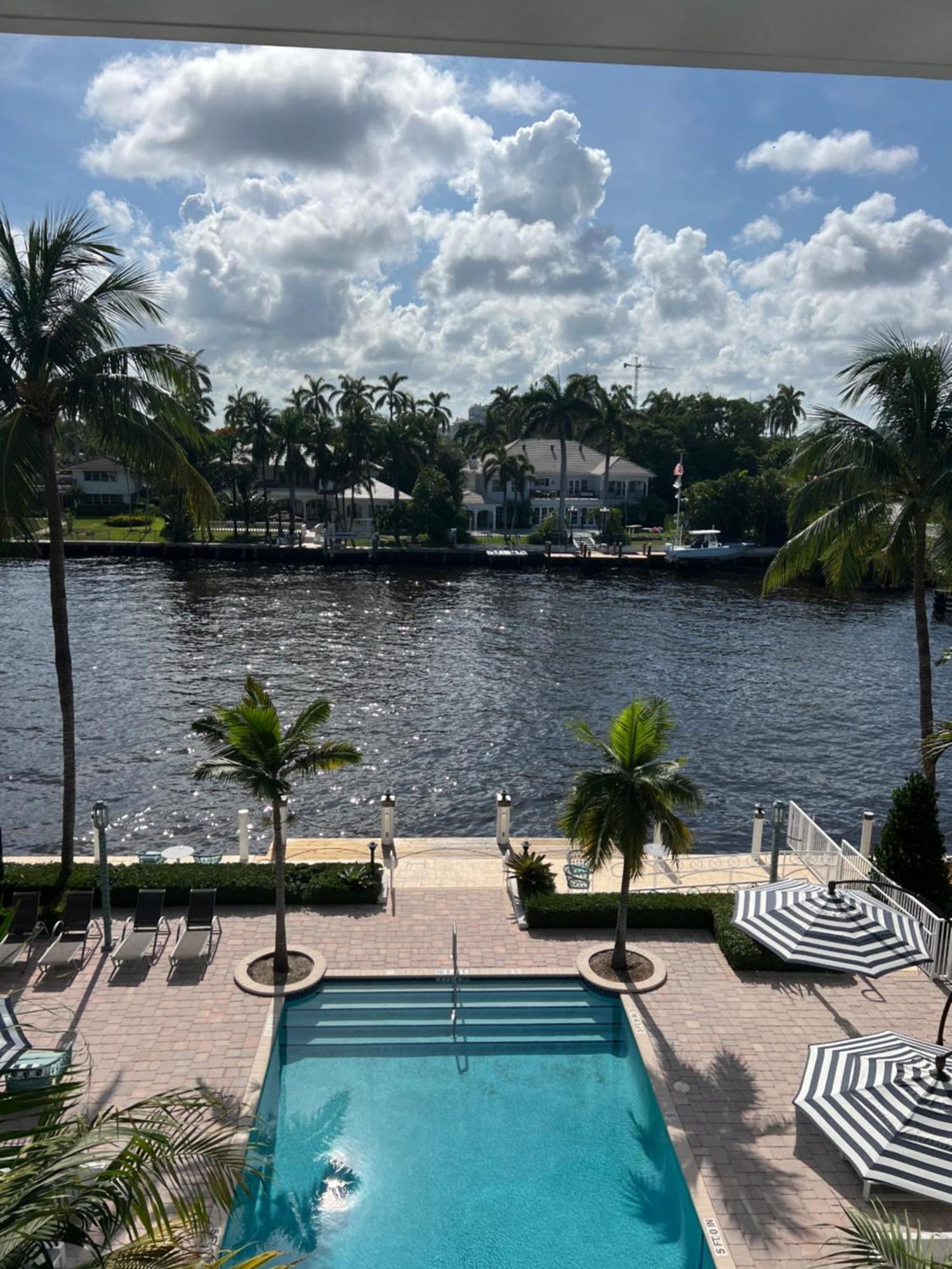 Royal Colonial Lägenhet Boca Raton Exteriör bild